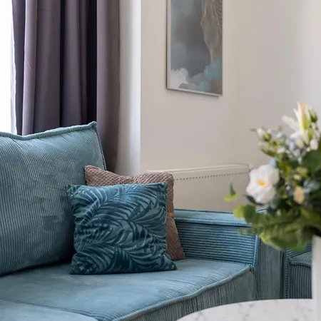 Luxe & Charm 3bedroom By Prestige Homes