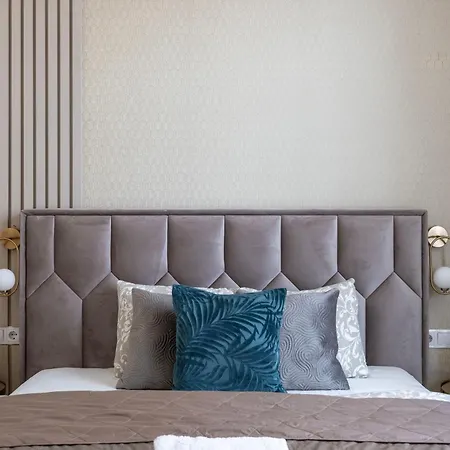 Luxe & Charm 3bedroom By Prestige Homes Appartement *