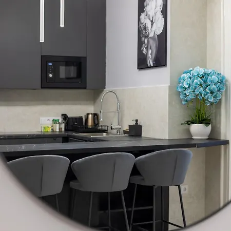 Luxe & Charm 3bedroom By Prestige Homes *