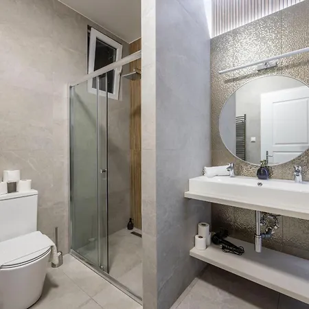 Luxe & Charm 3bedroom By Prestige Homes 布达佩斯