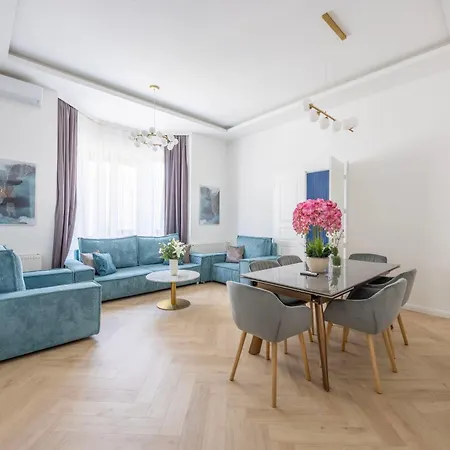 Luxe & Charm 3bedroom By Prestige Homes 布达佩斯