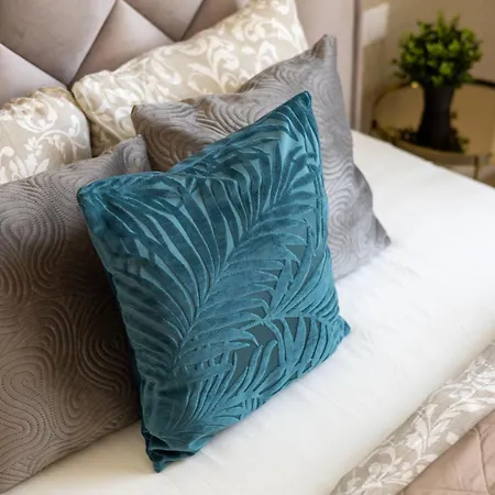 Luxe & Charm 3bedroom By Prestige Homes Apartment *
