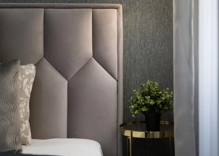 Luxe & Charm 3bedroom By Prestige Homes Apartment